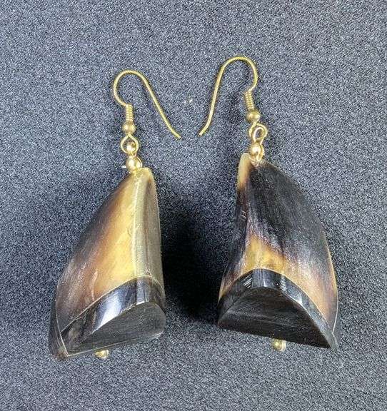 Unique Horn Bead Necklace and Earring Set