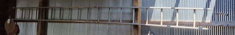 Aluminum Extension Ladder