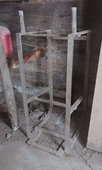 Metal Rack, 45" x 24" x 18"