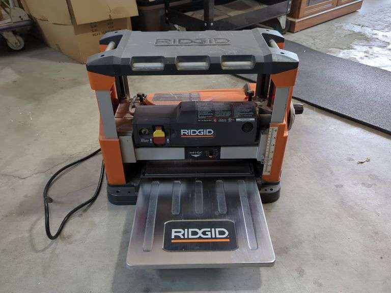 Ridgid 13" Thickness Planer, Model R4330