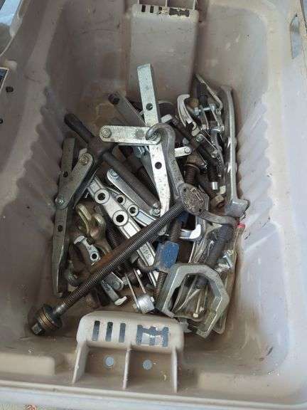 Mechanics Puller Assortment, Various Sizes And Styles