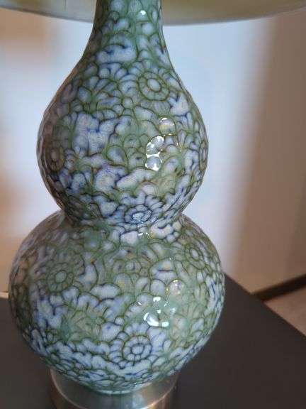 Floral Pattern Ceramic Table Lamp