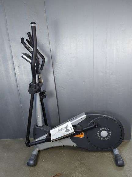 Bremchey Sport Orbit Pacer Cross Trainer Machine