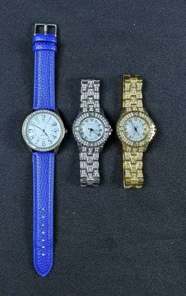 Lot of 3 Wristwatches
