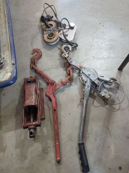Towing and Lifting Tools