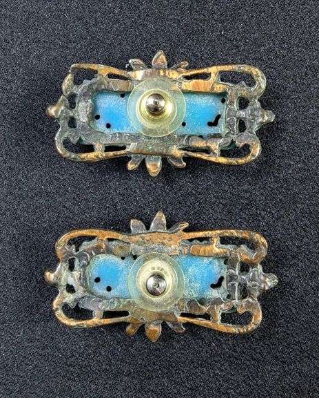 Turquoise Colored Floral Design Jewelry Set