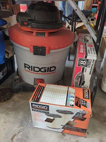 Ridgid Shop Vac with Filter and Hose
