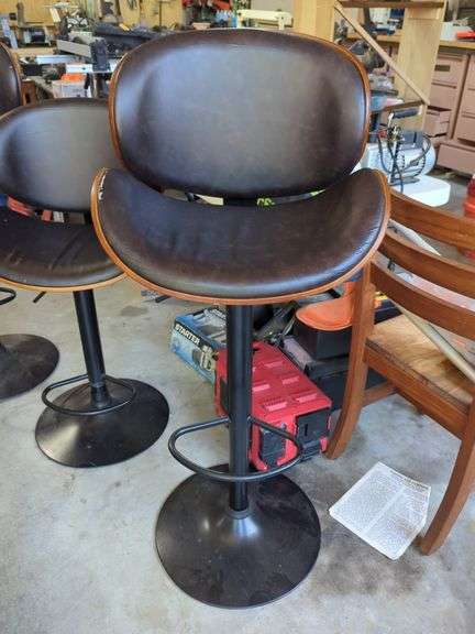Ashley Modern Adjustable Swivel Bar Stools, Qty 3