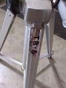 Saber TR-6 Adjustable Tripod Stand