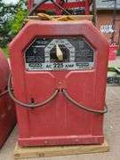 Lincoln AC 225 AMP Arc Welder - Model AC-225-S, Dolly Not Included