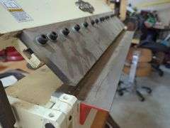 Shop Fox 24" Pan and Box Brake