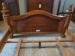 Stanley Furniture Poster Queen Size Bed Frame