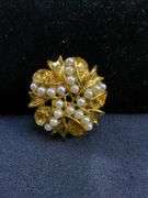 Lot of Six Decorative Brooches