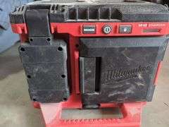 Milwaukee Packout M18 Charger Light
