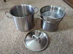 Tramontina Professional Stainless Steel 10 Qt Stock Pot with Steamer Basket