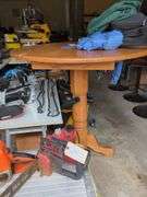 Round Oak Pedestal Table