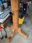 Round Oak Pedestal Table