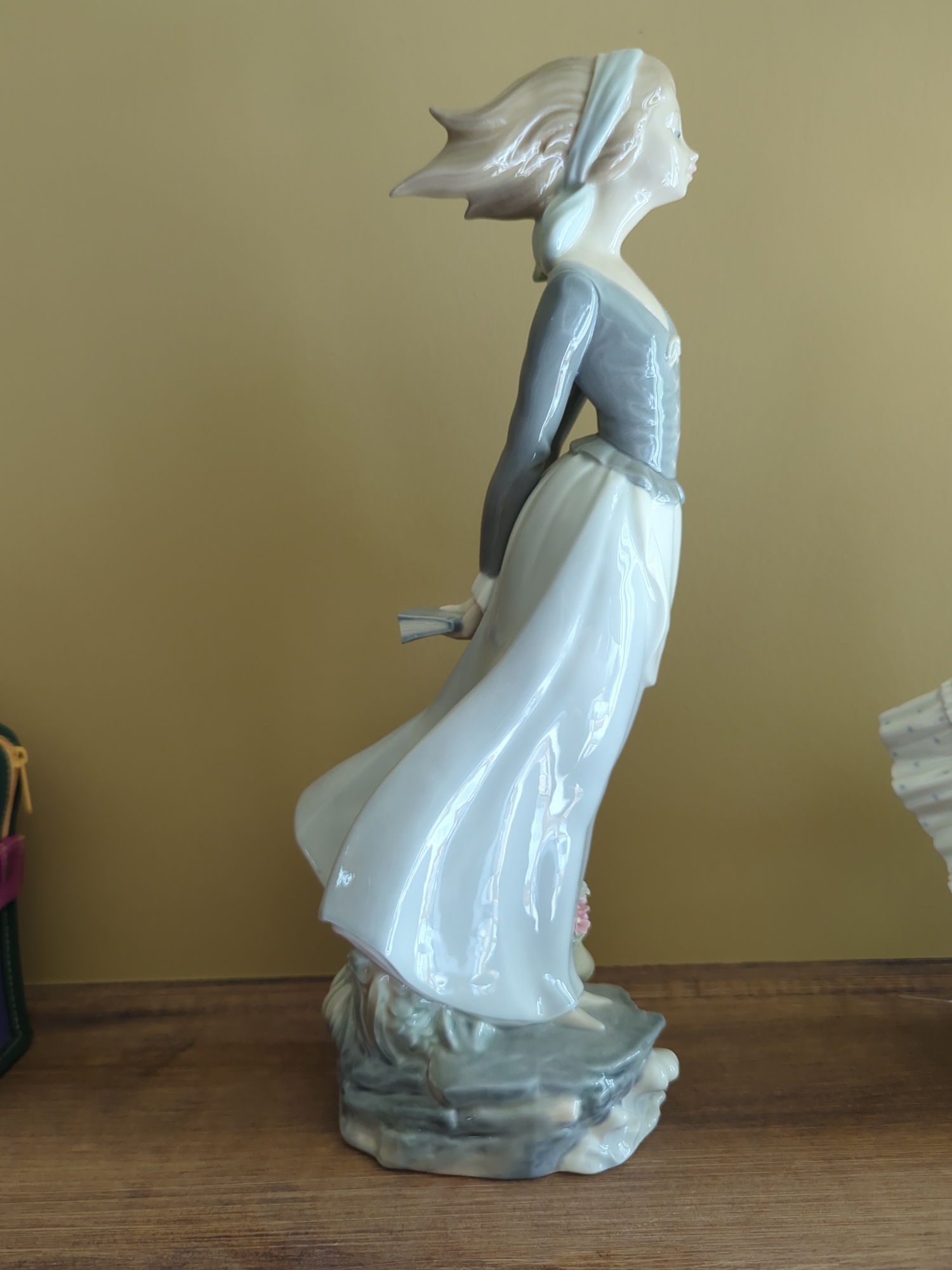 Lot image 4