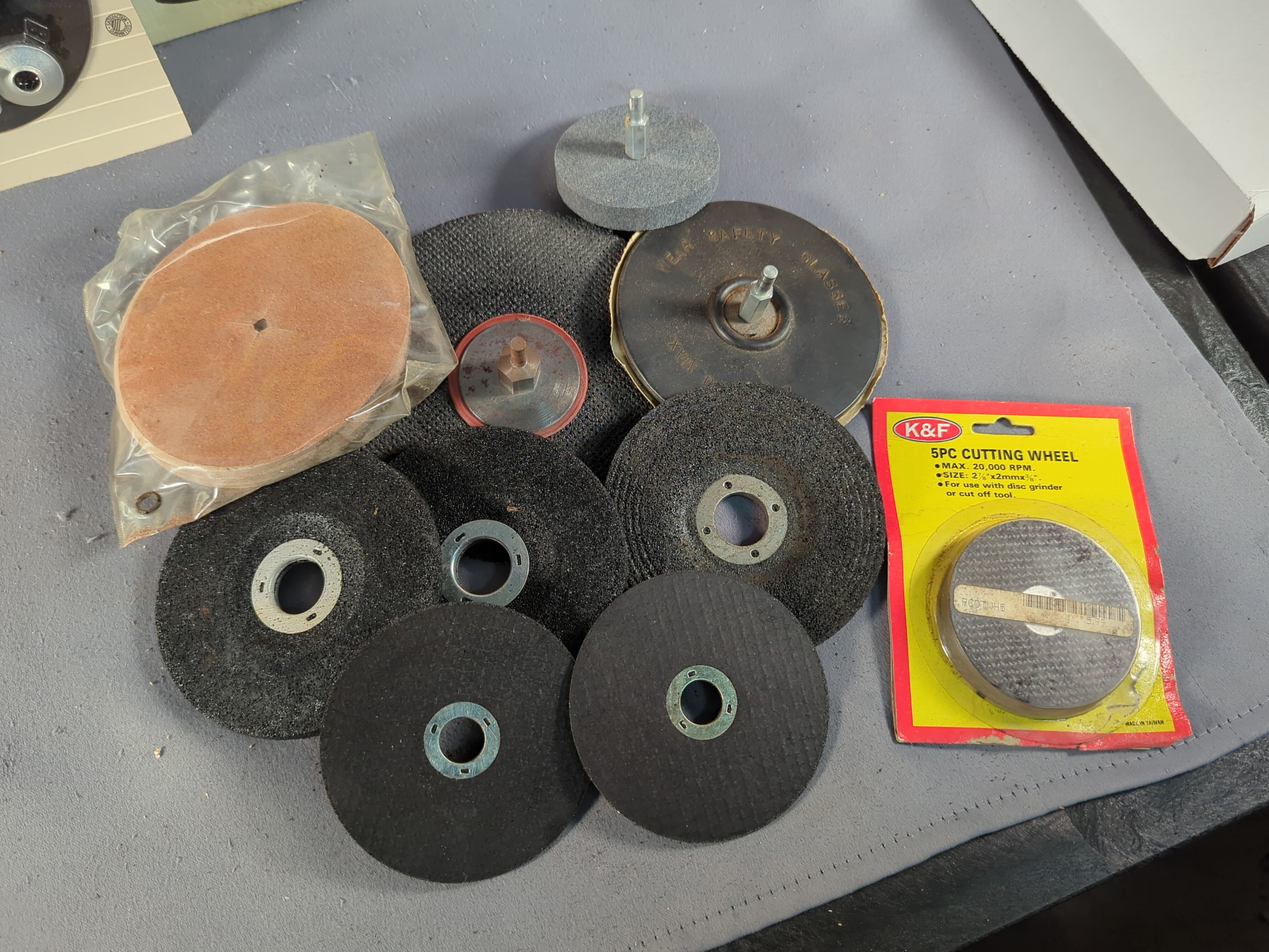 Lot image 4