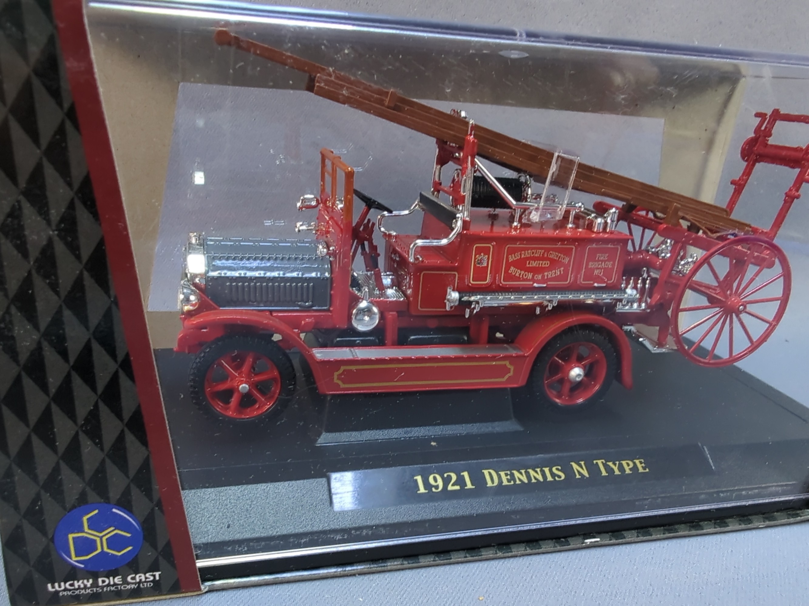 Lot image 3