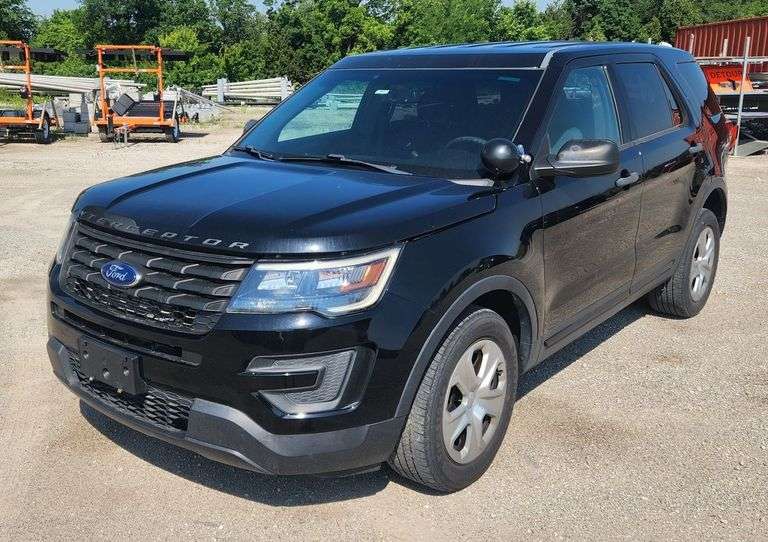 2016 Ford Explorer Police Interceptor Sport Utility Vehicle, VIN 1FM5K8AT0GGC67773, Mileage Showing On Odometer 111,348, City Of Shawnee, KS Surplus, See Details For Video