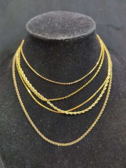 Ladies Gold Tone Necklaces, Various Styles And Lengths, Qty 11