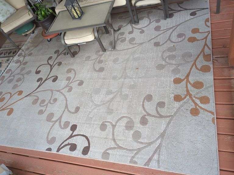 Floral Pattern Outdoor Rug