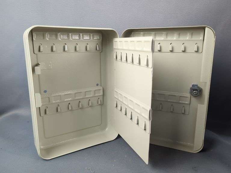 Gibraltar Industries Mailbox & 48 Hook Key Box