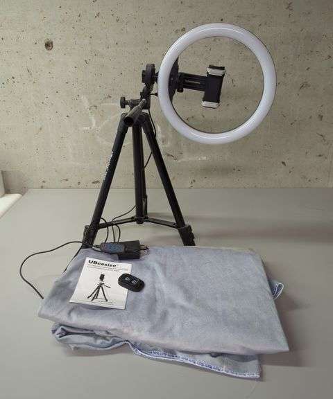 UBeesize 10.2" Selfie Ring Light with Tripod & Kate Background Cloth