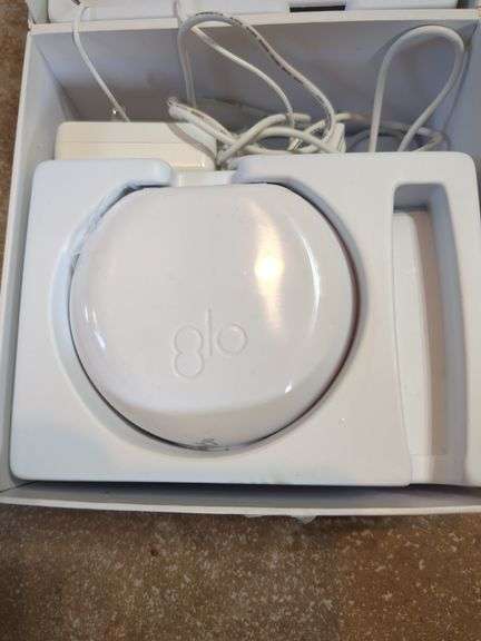 Glo Brilliant Teeth Whitening Device System