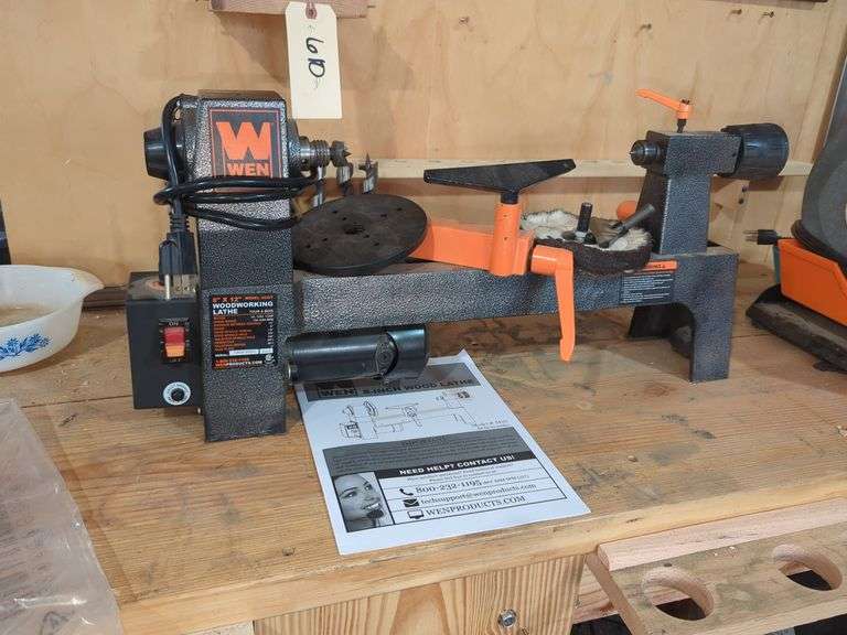 WEN 8" Wood Lathe, Model 3420T, Including Manual And Accessories