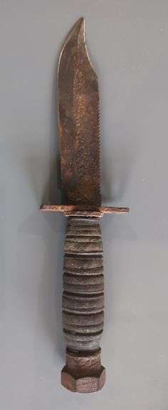 Camillus NY Vietnam Era US Military Survival Knife, 5"