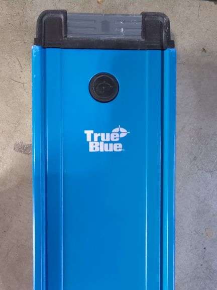 Empire E75.96 True Blue 96-Inch Level