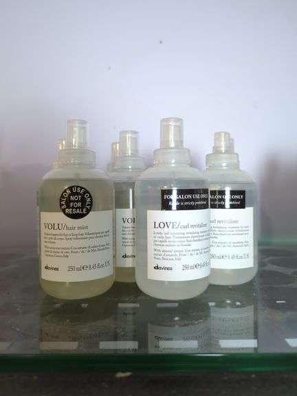 Davines Volu Hair Mist and Love Curl Revitalizer 250ml, Qty 8