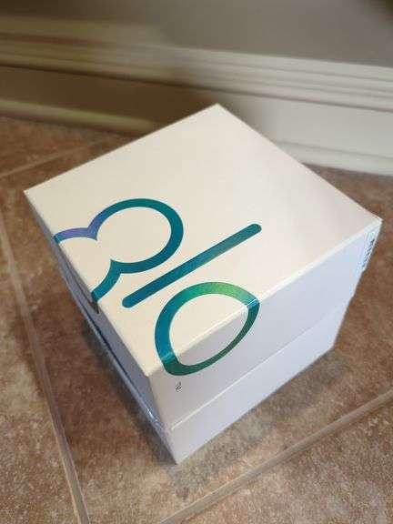 Glo Brilliant Teeth Whitening Device System