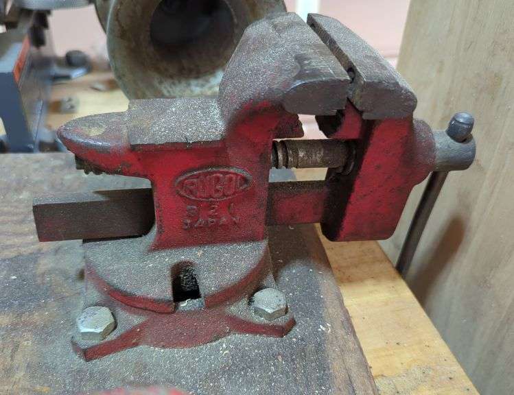 RUCO 321 3" Bench Vise