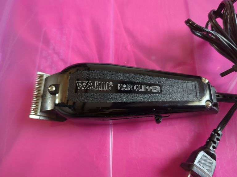 Wahl Hair Clipper Model SC With Attachments