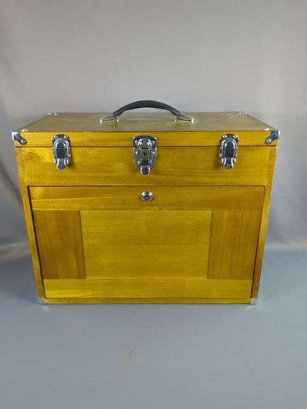 Windsor Design 8 Drawer Portable Tool Chest