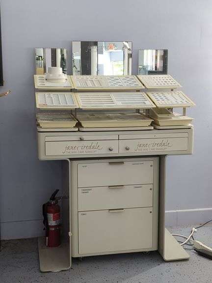 Jane Iredale Makeup Display Stand, Contents Not Included