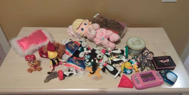 Childrens Collectibles & Miscellaneous Items - Dolls, Figures, and More