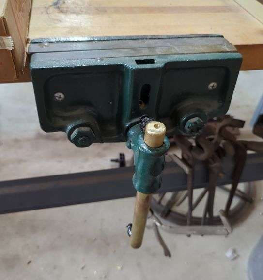 Wilton Woodworking Vise - 10 Inch Jaw