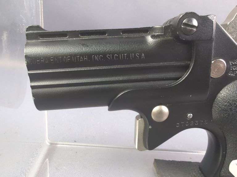 Cobra CB38 .38 Spl Over/Under Derringer Pistol SN# CT023767, In Bianchi Leather Holster