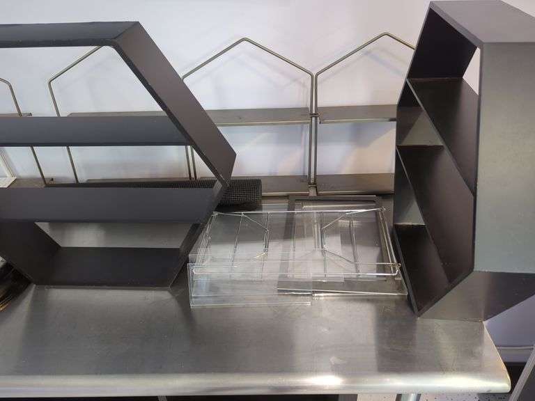 Display Shelfing And Decorative Stands