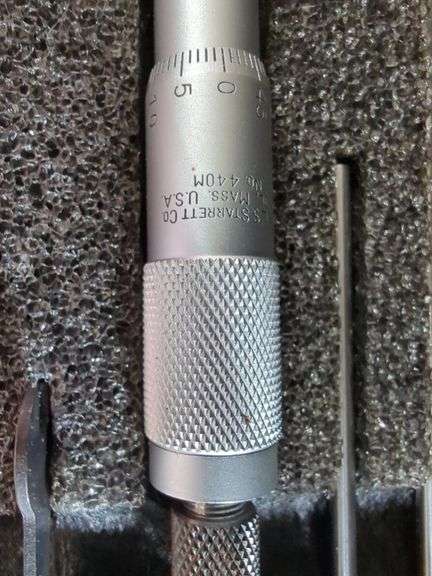 L.S. Starrett Depth Micrometer Set No. 440M