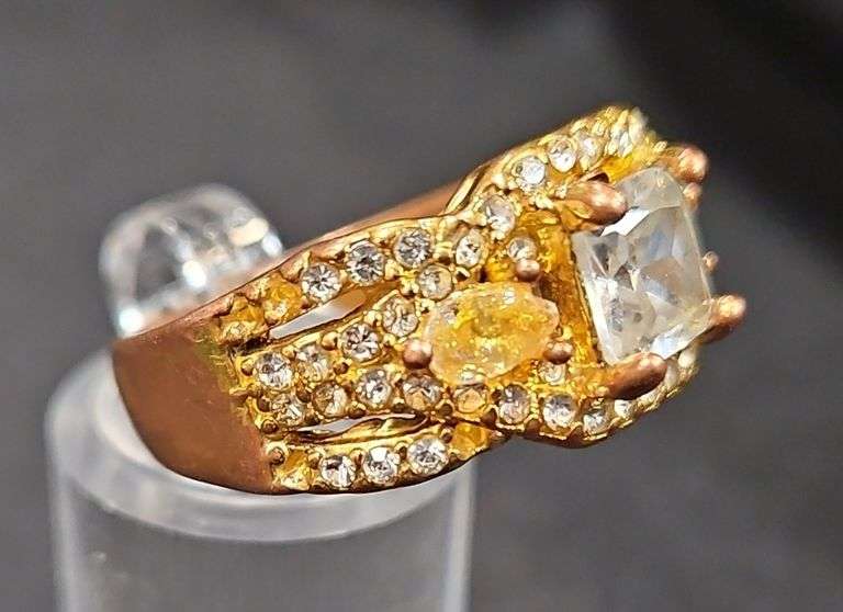 Ladies Gold And Copper Toned Ring With Clear Stones, Size 8.5