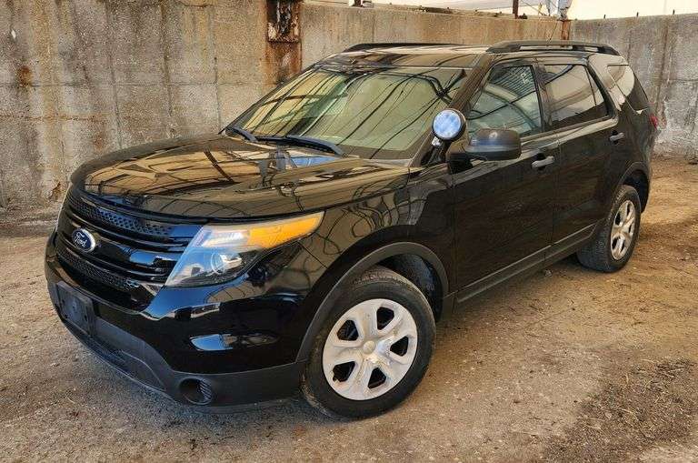 2014 Ford Explorer Police Interceptor Sport Utility Vehicle, VIN 1FM5K8AR2EGC38132, Mileage Showing On Odometer 127,926, City Of Shawnee, KS Surplus, See Details For Video