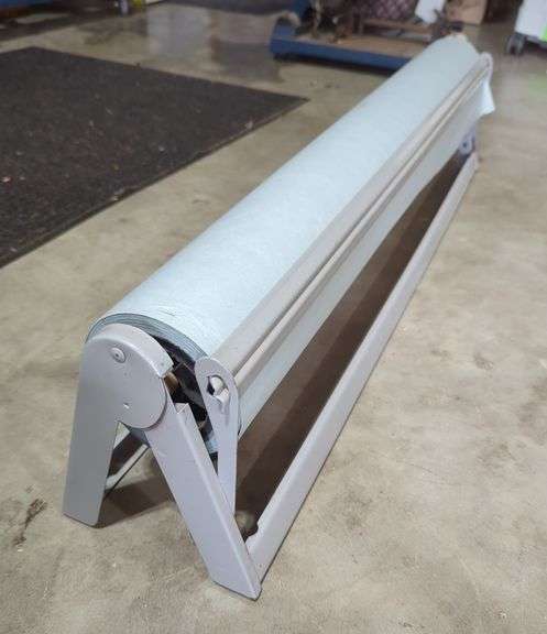 Paper Dispenser with Paper Roll