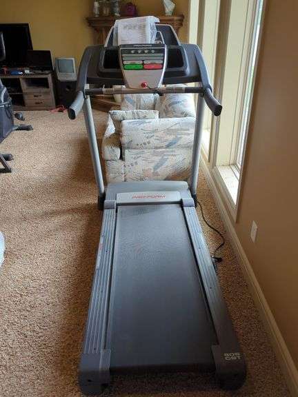 Pro-Form Treadmill With Manual