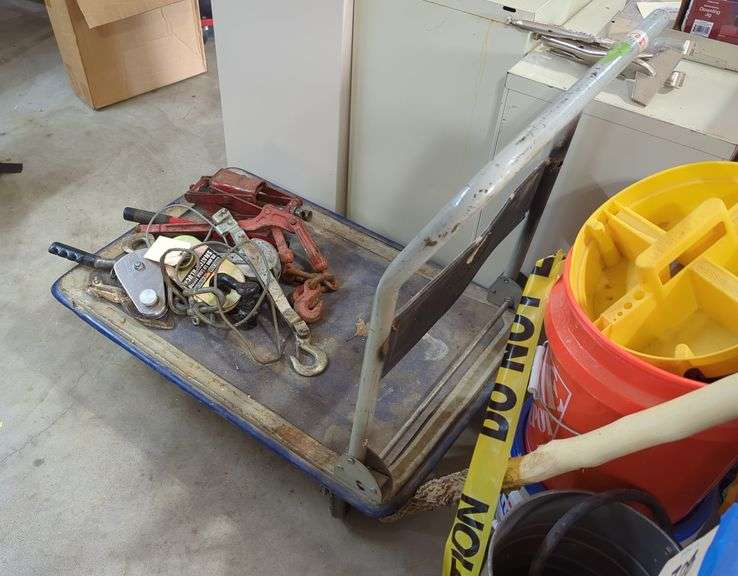 Rolling Cart With Flat Platform, Contents Not Included