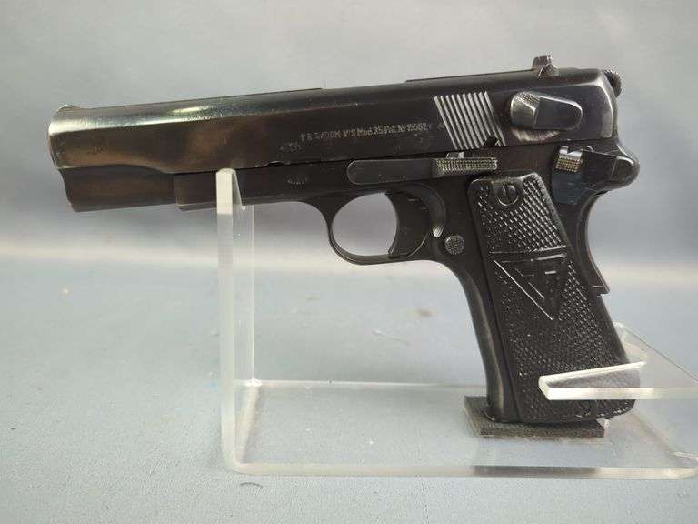 FB Radom Mod 35 9mm Pistol SN# J2871, 2 Total Mags, In Leather Holster